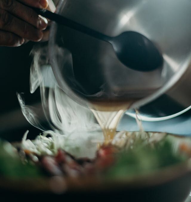 Minestrone aux haricots blancs et au chou noir de Toscane