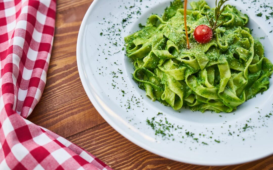 Tagliatelles à la crème de cresson et aux amandes